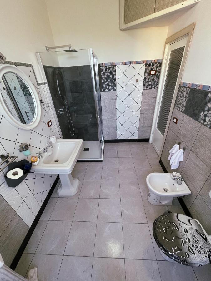 Bed and Breakfast Happy Days Terracina Exterior foto