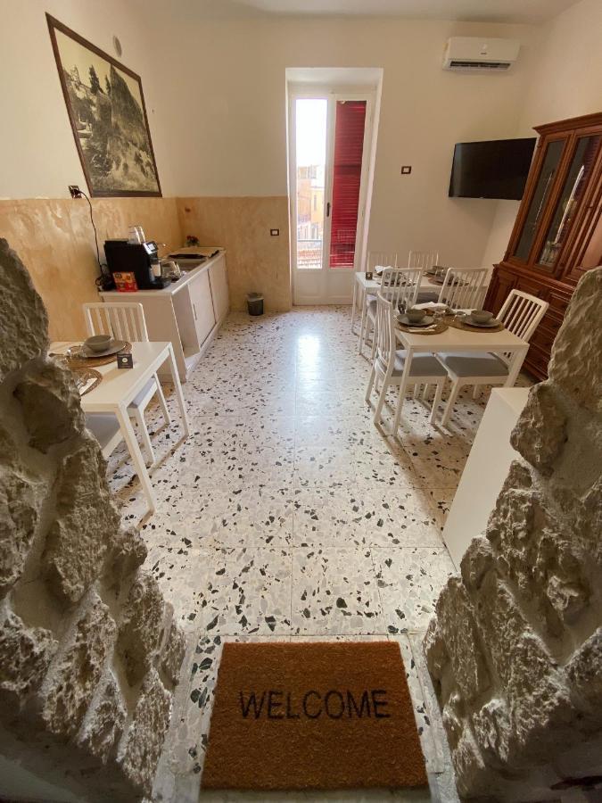 Bed and Breakfast Happy Days Terracina Exterior foto